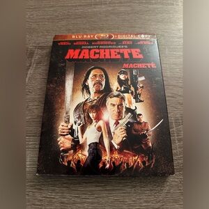 📀 3/$15 or 4/$20 📀 Machete Bluray